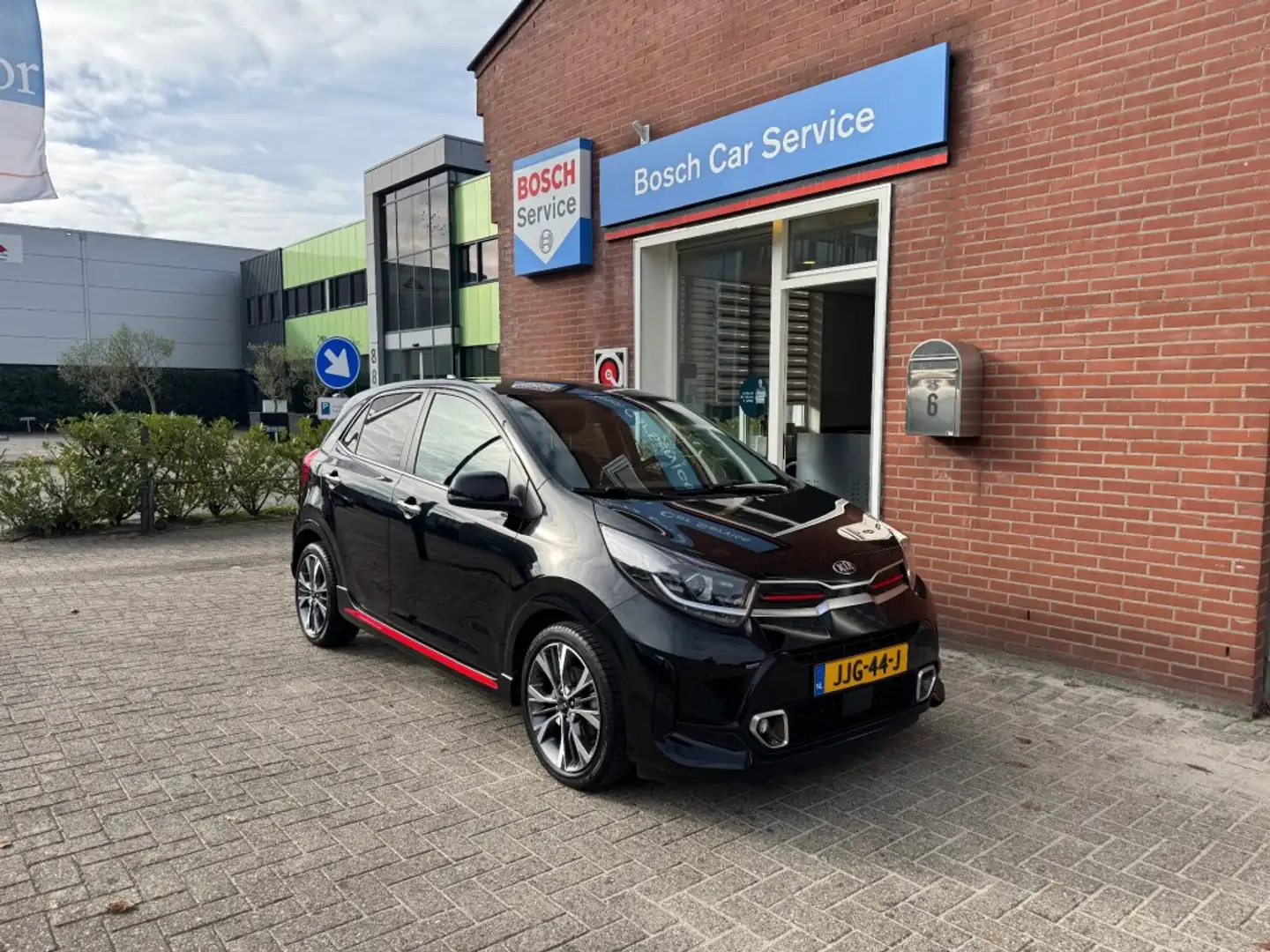 Kia Picanto 1.0 T-GDi 73kW GT-Line Schwarz - 1