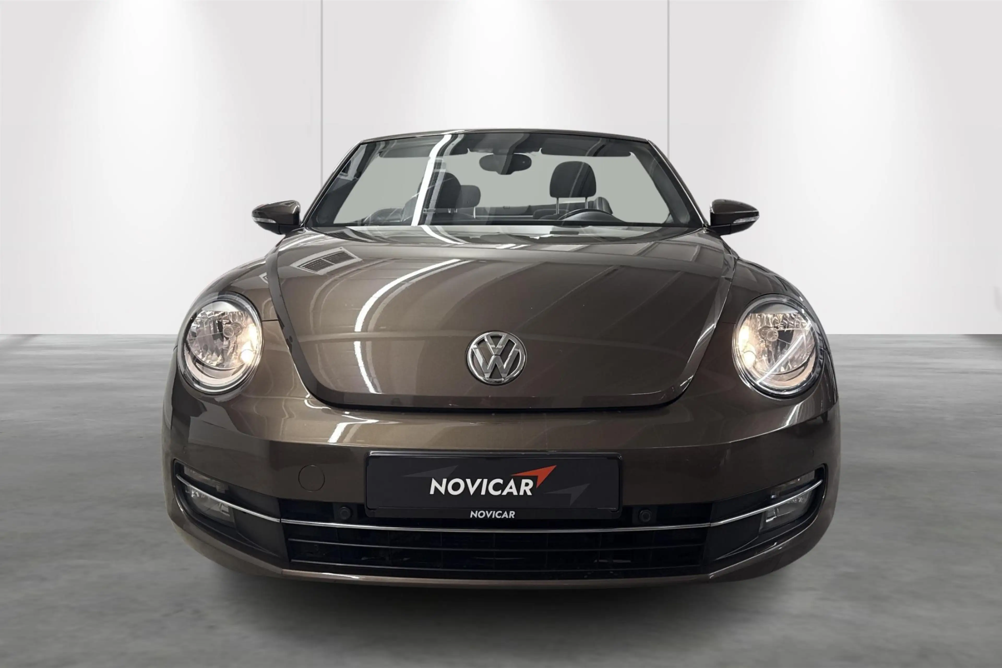 Volkswagen Beetle Cabrio 1.2 TSI — photo 4