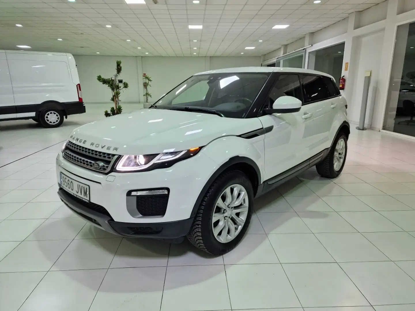 Land Rover Range Rover Evoque 2.0TD4 SE Dynamic 4WD Aut. 150 Blanco - 1