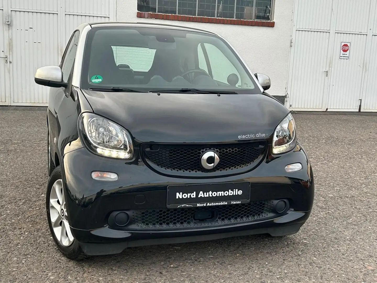 smart forTwo fortwo coupe electric drive / EQ Noir - 1