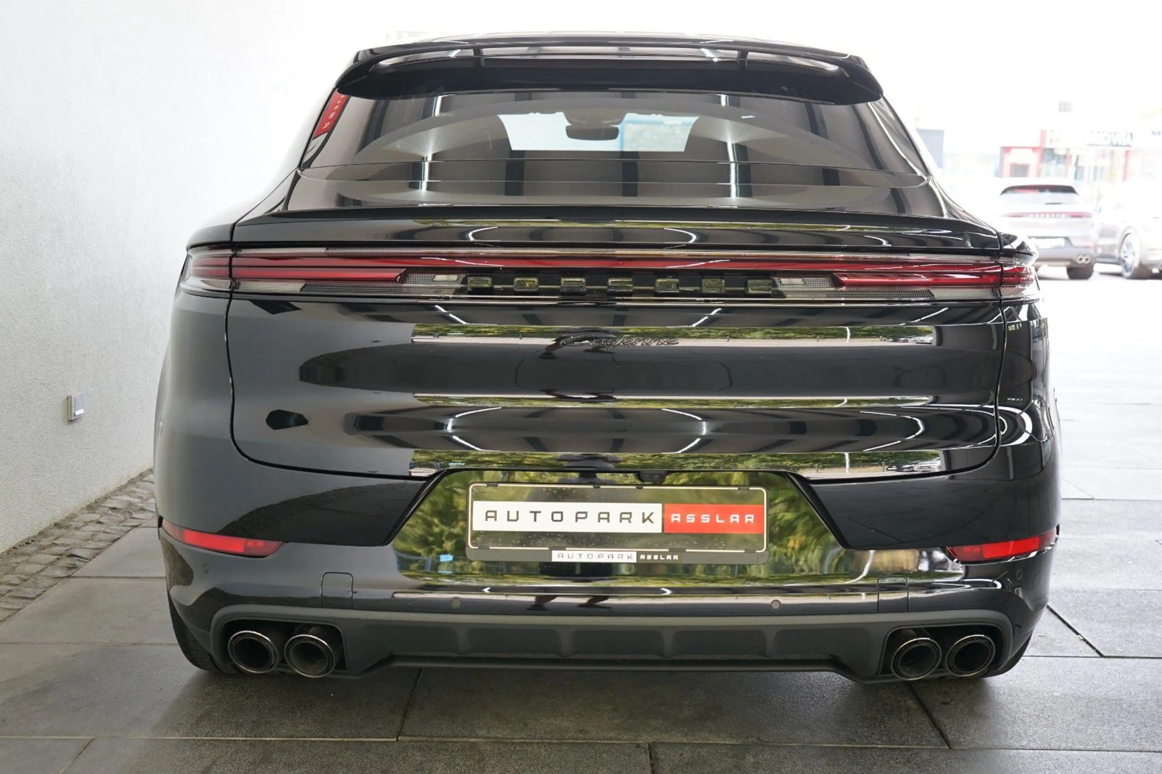 Porsche Cayenne Coupe Black Edition/P-Display/18W/22z — photo 5