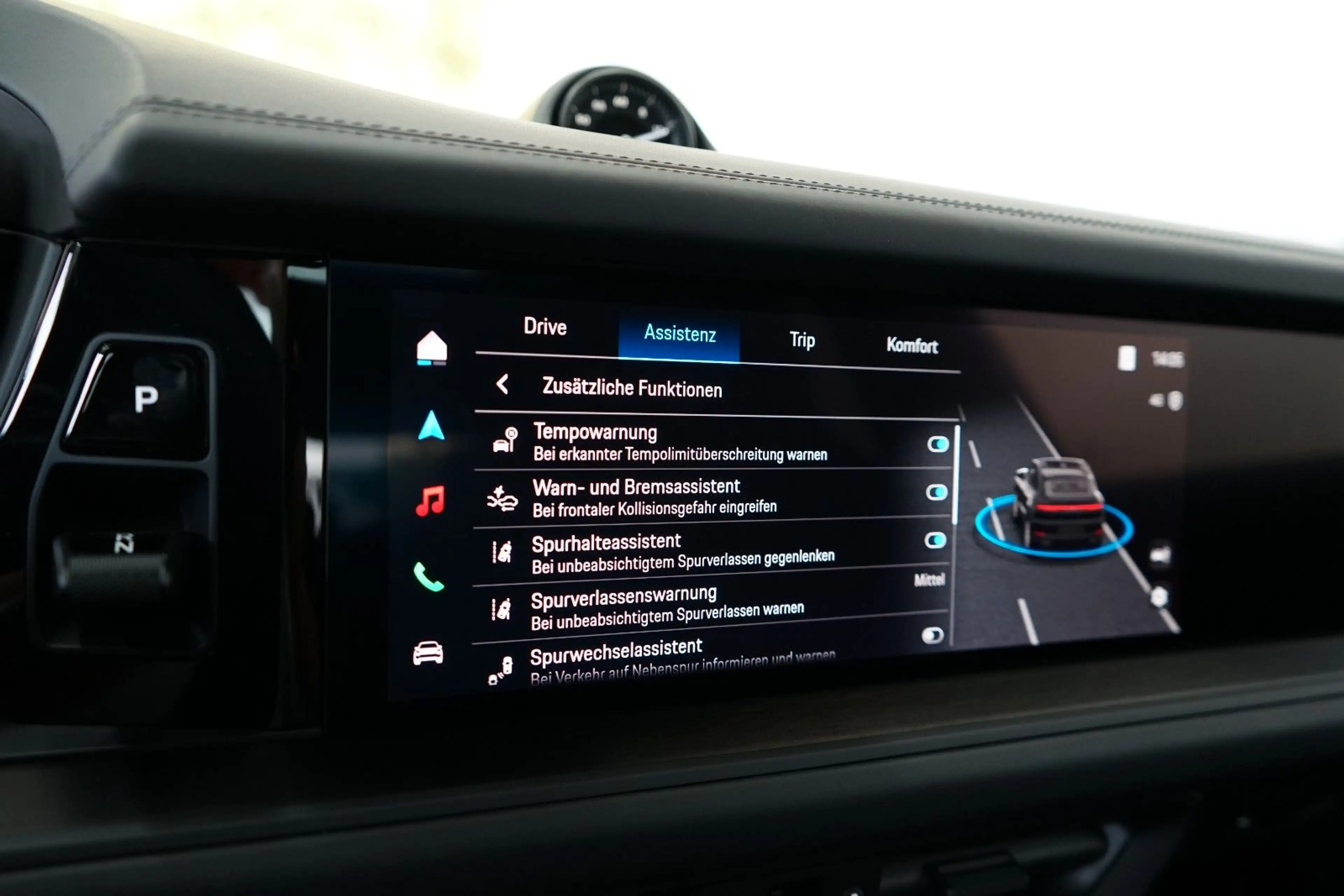 Porsche Cayenne Coupe Black Edition/P-Display/18W/22z — photo 18