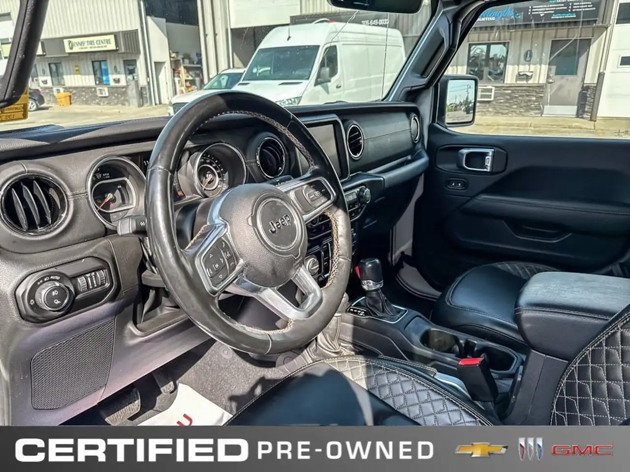 Jeep Gladiator снимка Jeep Gladiator