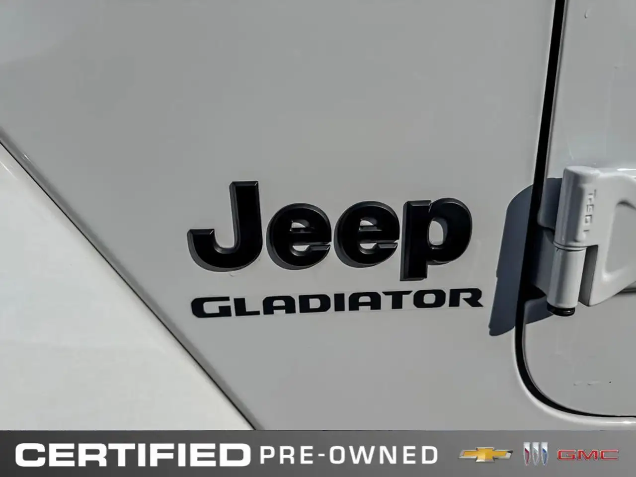 Jeep Gladiator снимка Jeep Gladiator