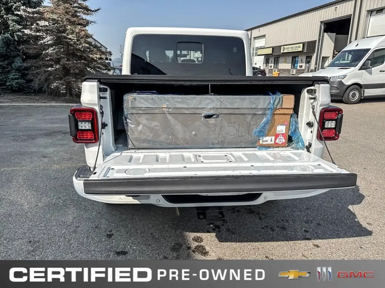 Jeep Gladiator снимка Jeep Gladiator