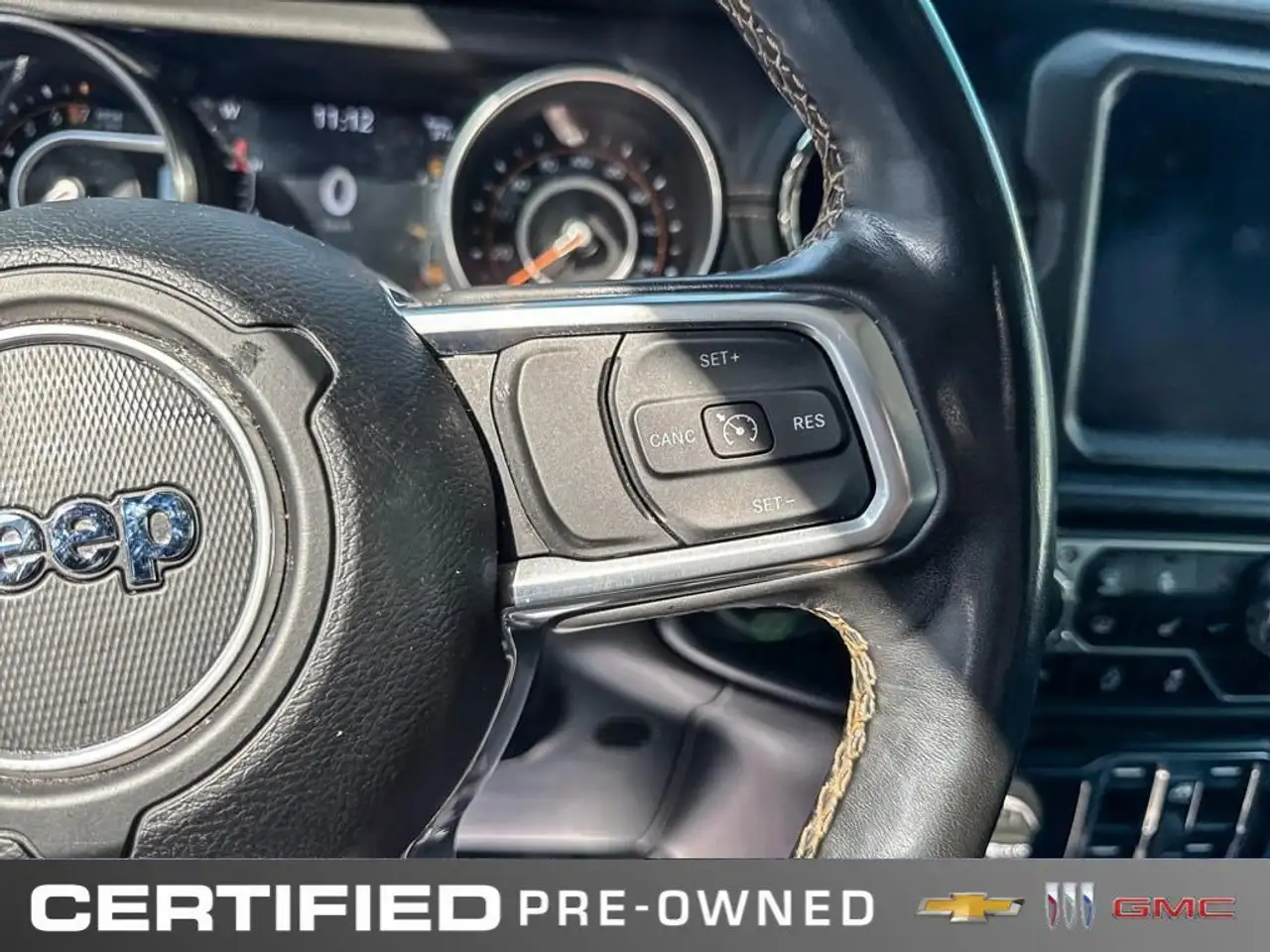 Jeep Gladiator снимка Jeep Gladiator
