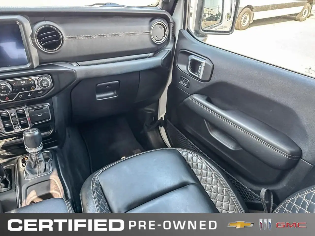 Jeep Gladiator снимка Jeep Gladiator