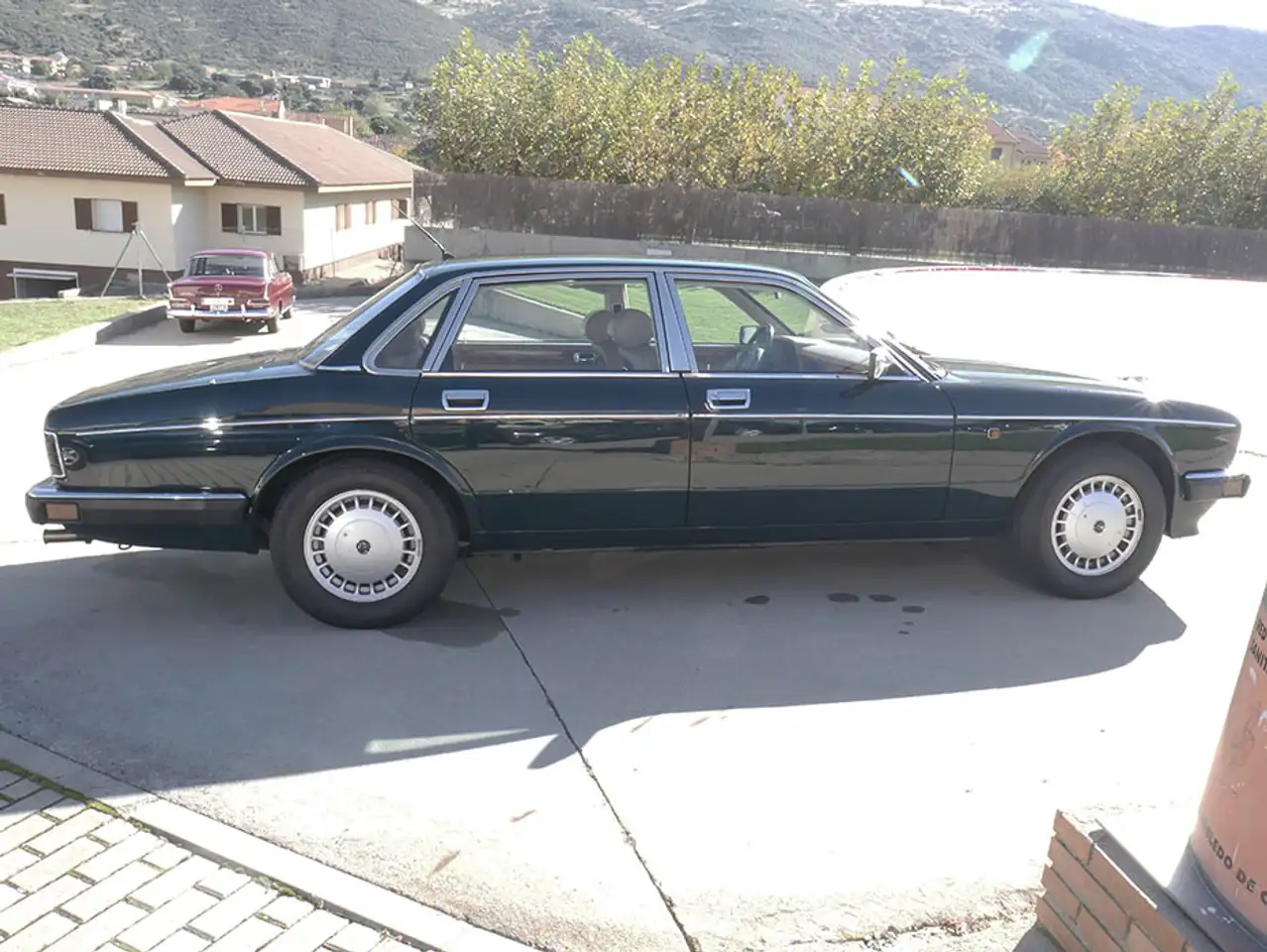 Jaguar Daimler 4.0 Serie III, foto 4