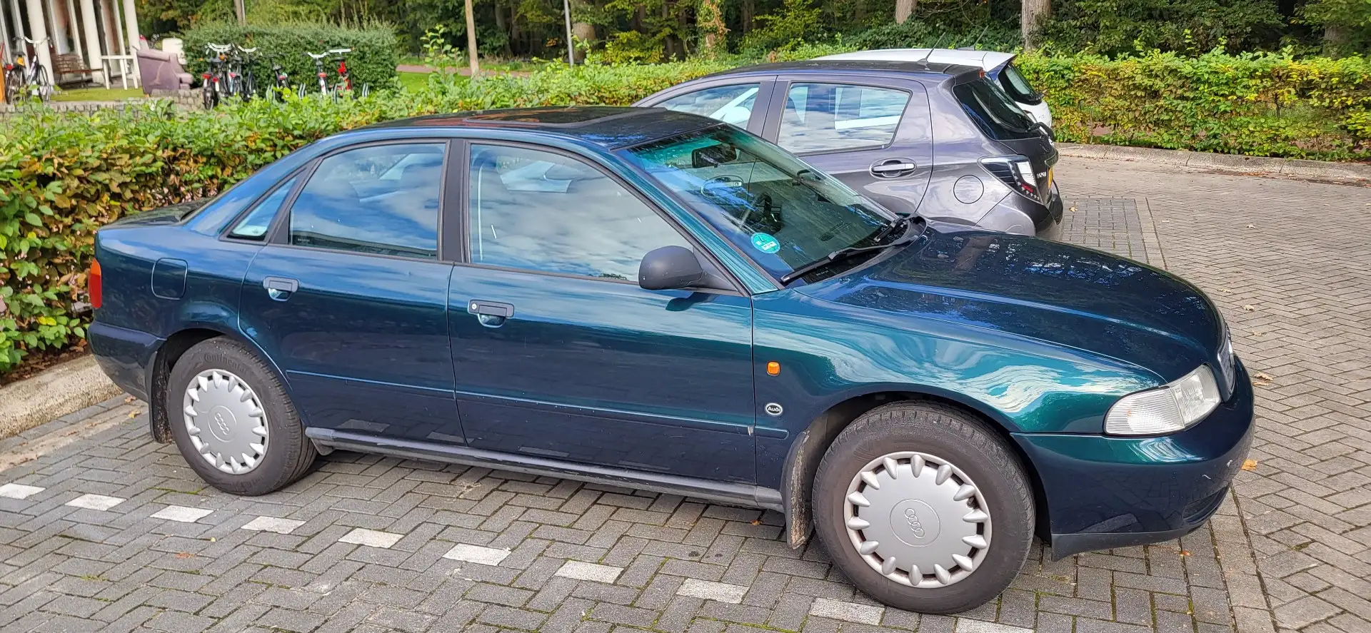 Audi A4 B5 Limousine 1.6 APK | NAP Verde - 2