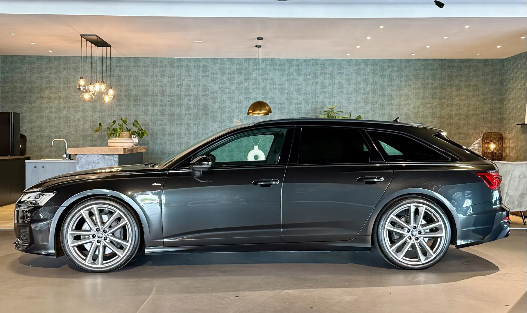 Audi A6 Avant 55 TFSI 3.0 V6 340pk I 3x S-Line I RS Zetels Grijs - 2