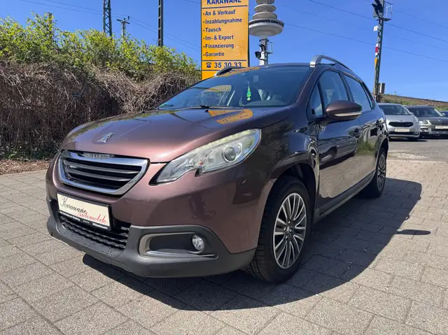 Peugeot 2008 Active*Navi*Tempomat*AHK*PDC*