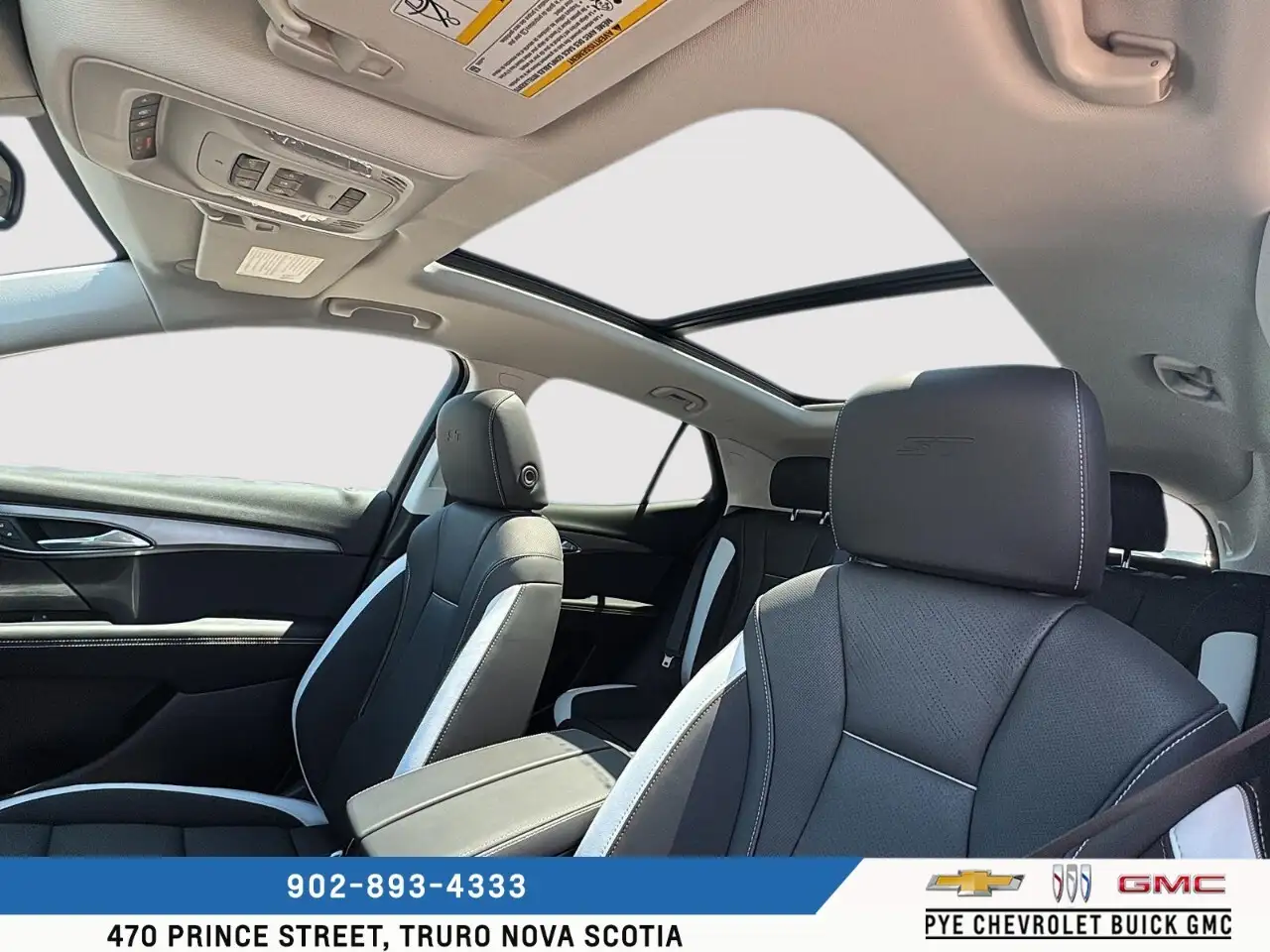 Buick Envision photo Buick Envision