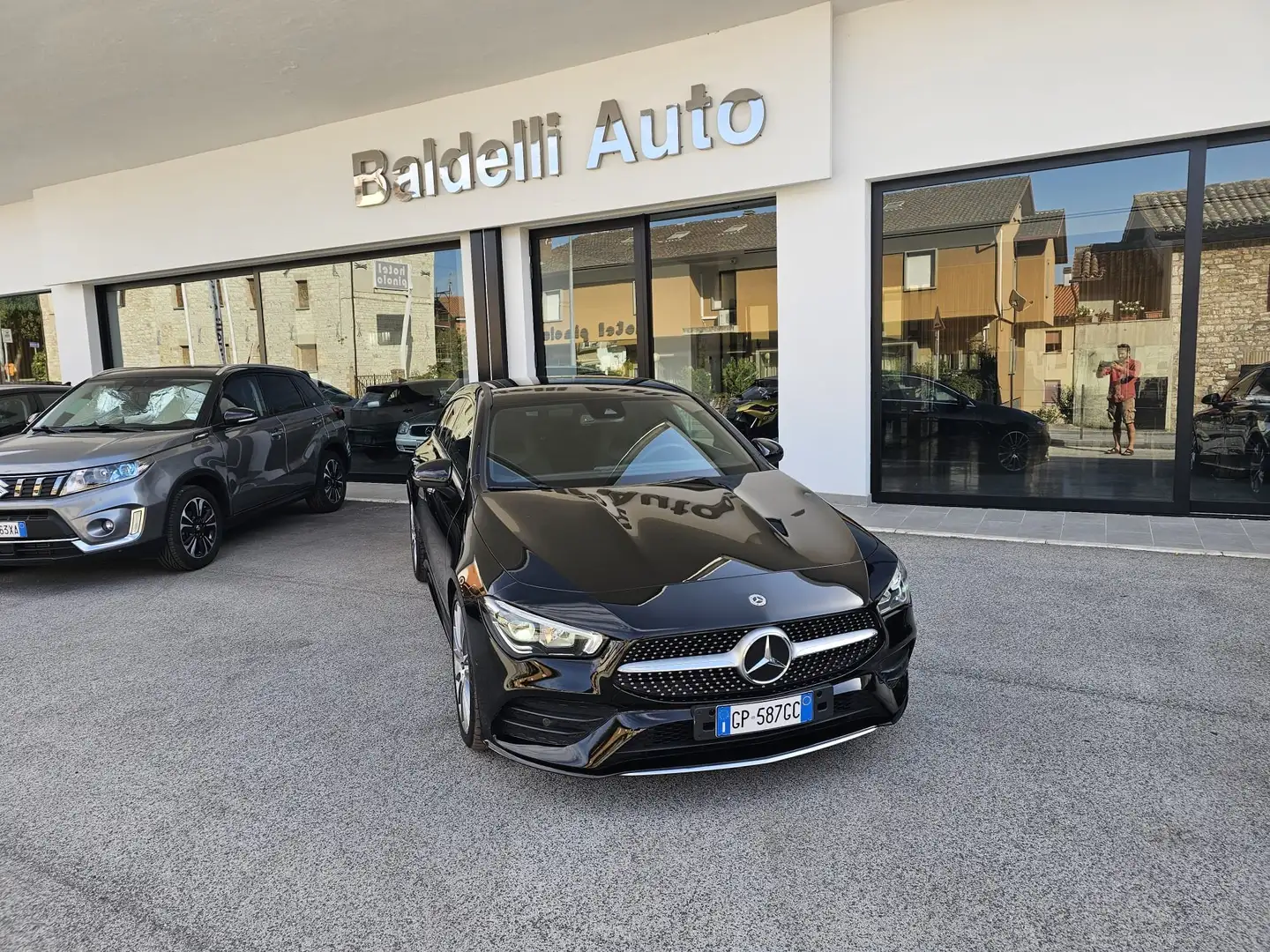Mercedes-Benz CLA 200 CLA 200d Shooting Brake Premium 4Matic auto Negro - 1