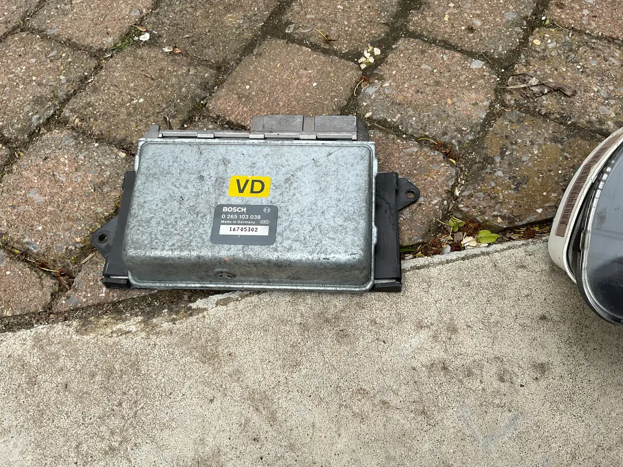 Opel Calibra 2.0, foto 11