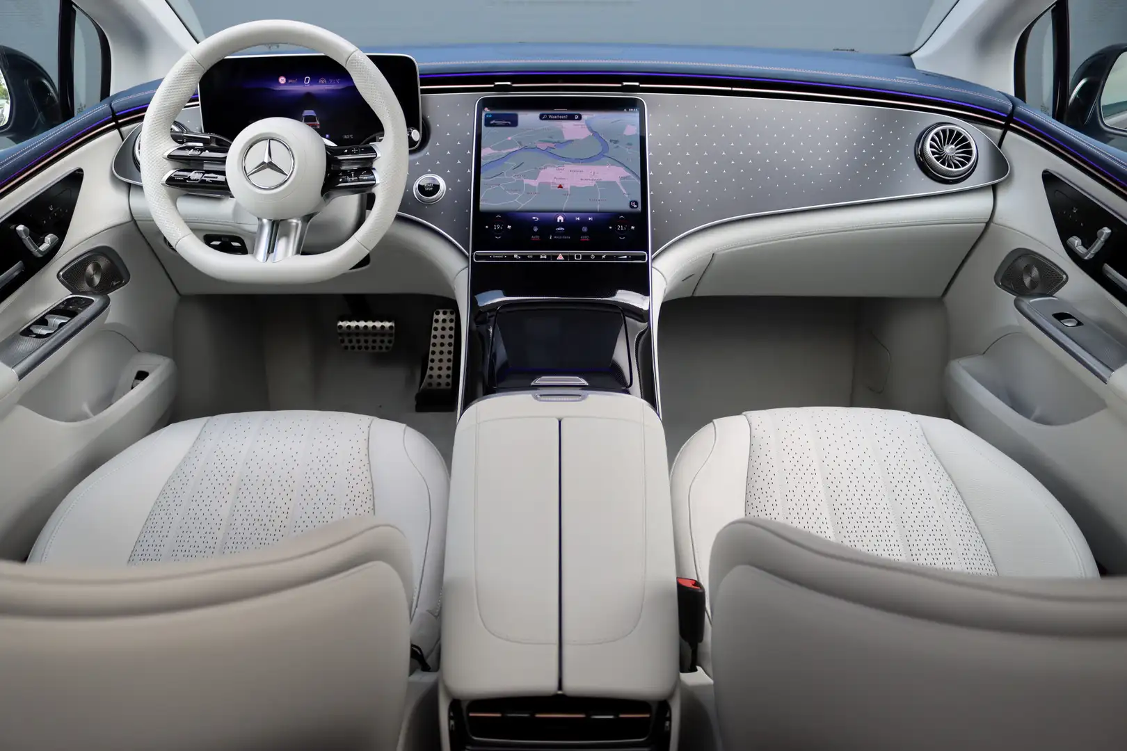 Mercedes-Benz EQE 300 AMG Line Premium 89 kWh | Achterasbesturing | Dist Zwart - 2