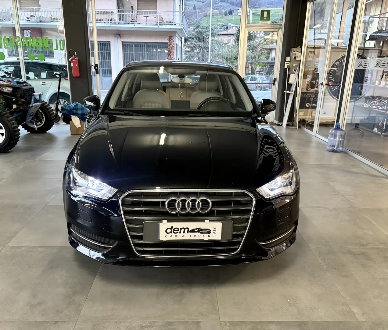 Audi A3 Sportback 1.6 tdi Business 110cv E6 - 1