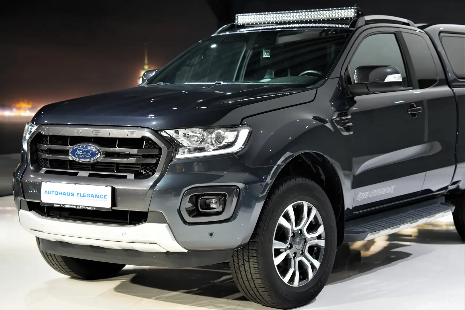 Ford Ranger Extrakabine 4x4 Wildtrak*KEYFREE*BI-XENON Grau - 2