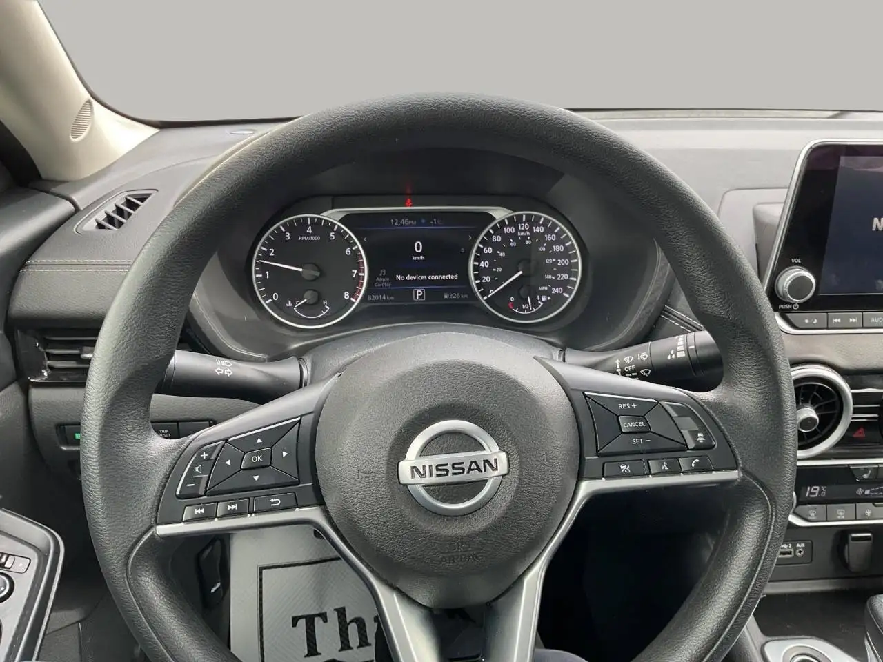 Nissan Sentra снимка Nissan Sentra