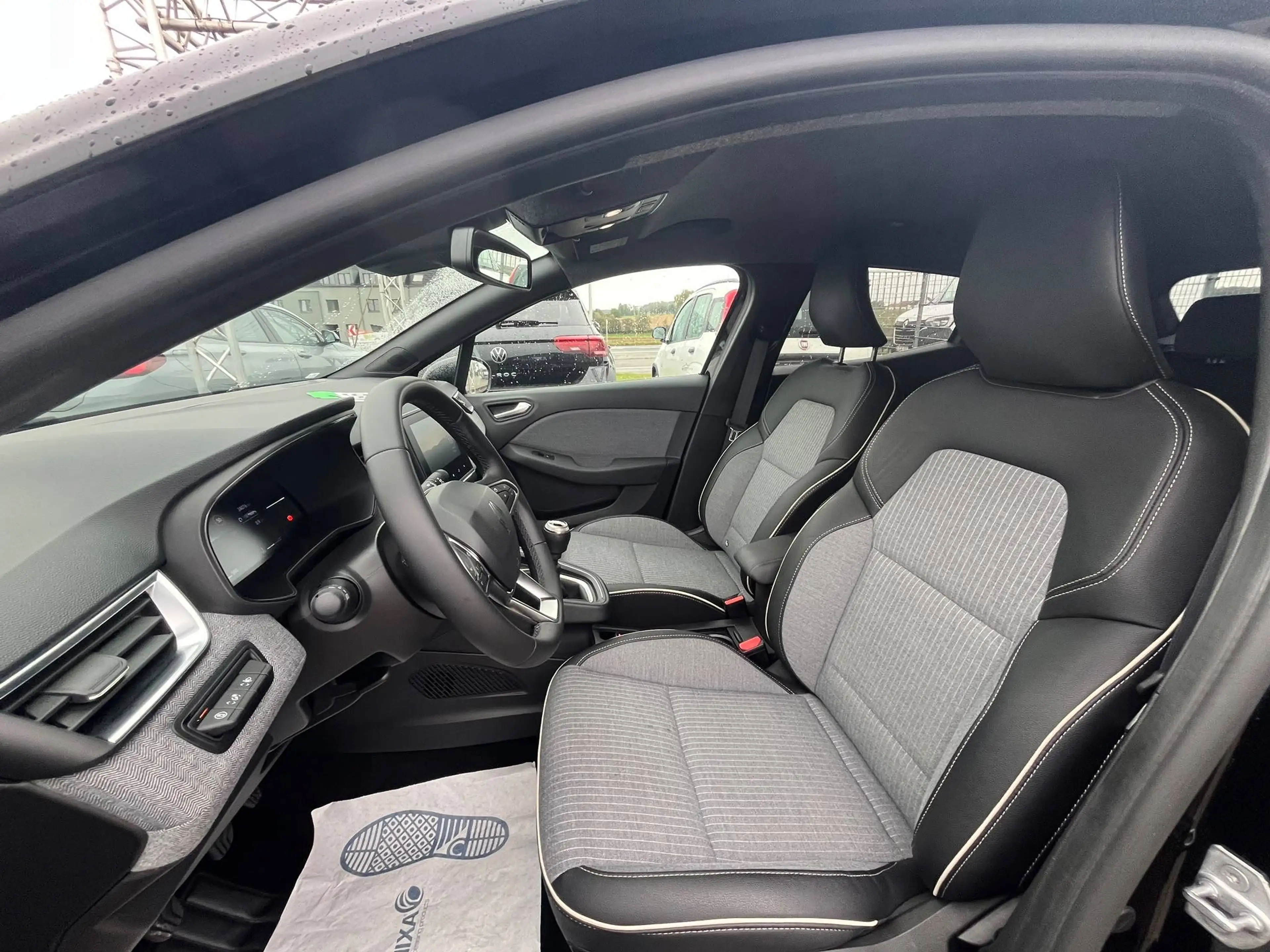 Renault Clio Clio 1.0 TCe Techno — photo 7