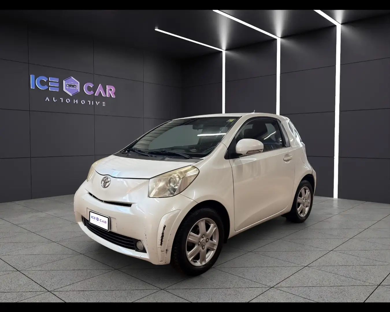 Toyota iQ - iQ 1.0 Multidrive Bianco - 2