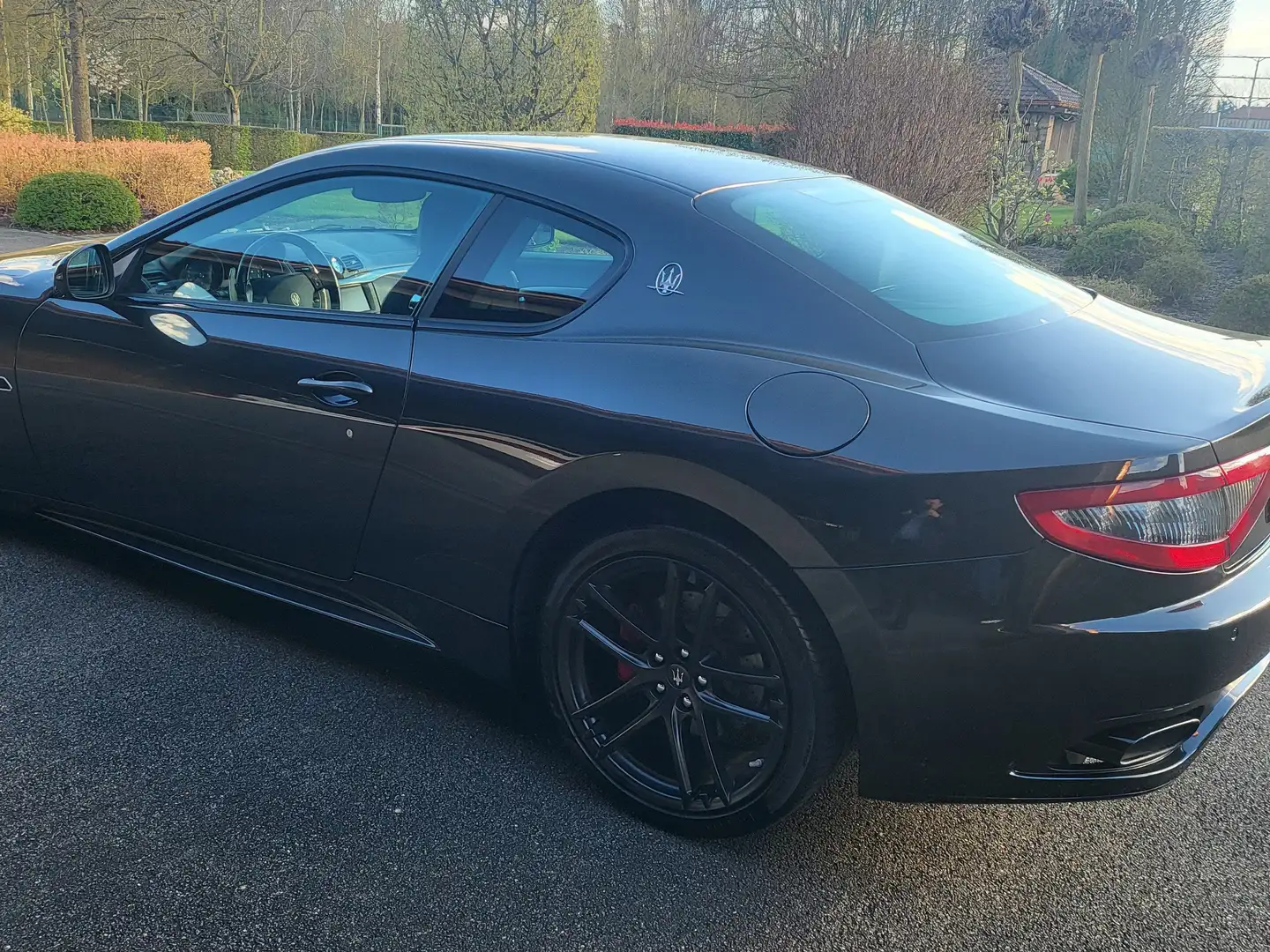 Maserati GranTurismo 4.7i V8 Sport Automatic Grijs - 1