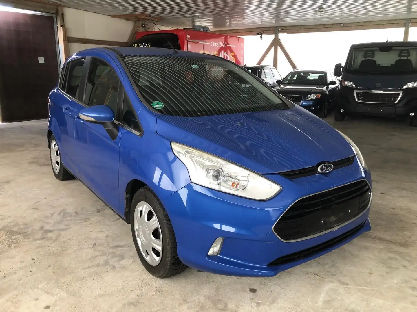 Ford B-Max B-MAX Titanium Motor defekt Kék - 1