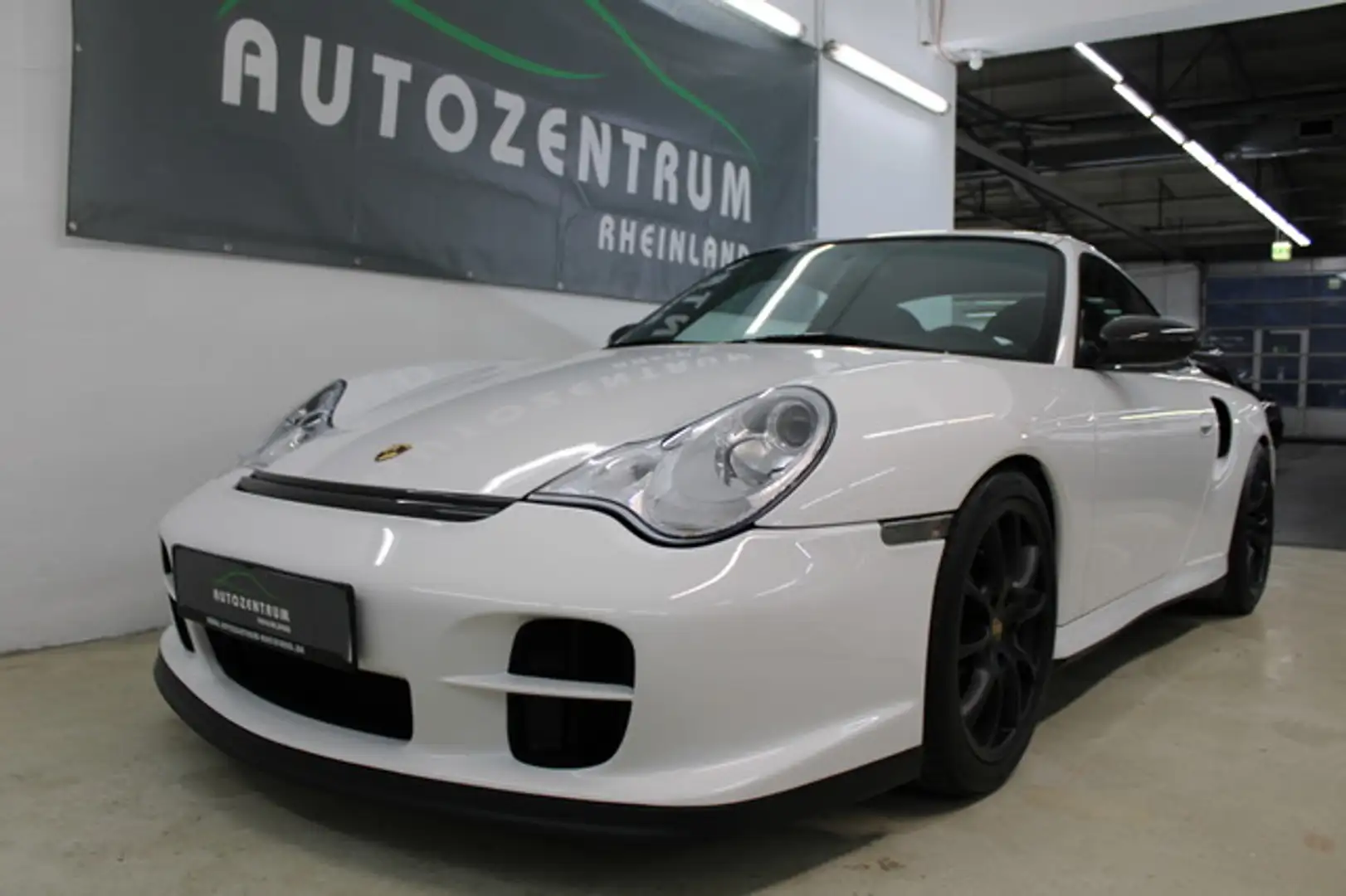 Porsche 911 GT2 Mark MK II Navi/Xenon/Carbon/Service neu Weiß - 1