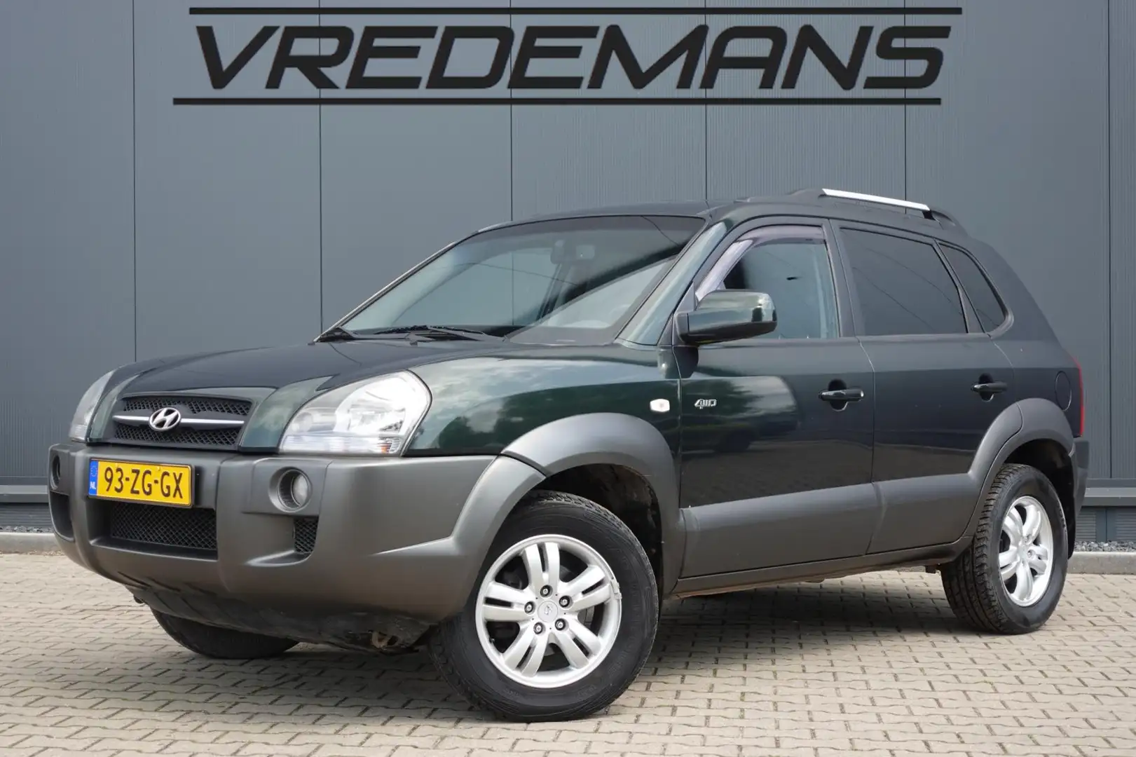 Hyundai TUCSON 2.7i V6 4WD Style AUTOMAAT Verde - 1