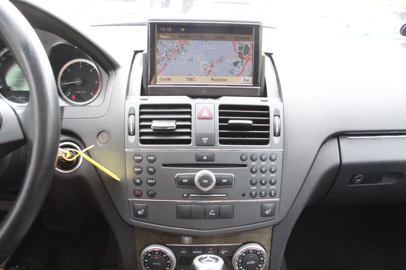 Mercedes-Benz C 250 CDI  4Matic Navi / Bi-Xenon /Schiebedach — photo 10