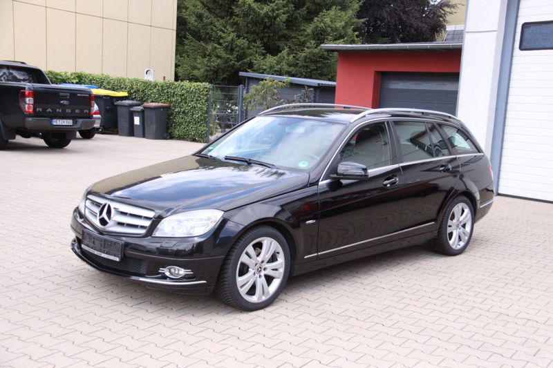 Mercedes-Benz C 250 CDI  4Matic Navi / Bi-Xenon /Schiebedach