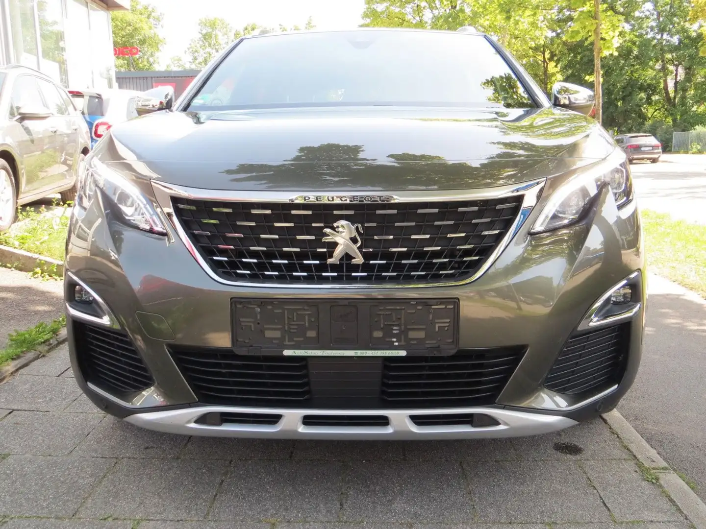 Peugeot 3008 GT*AHK* Grau - 2