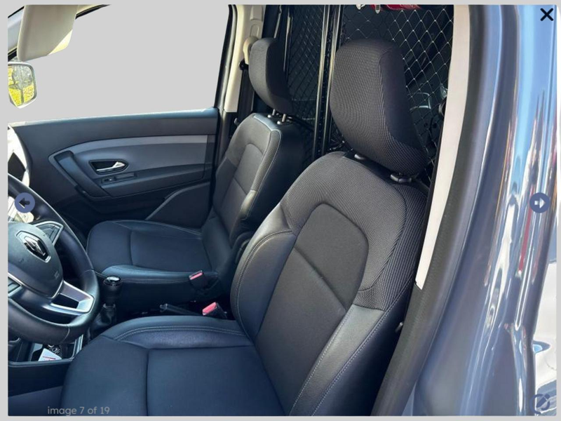 Renault Express Tce 102 ECOLEADER Essentiel — photo 8