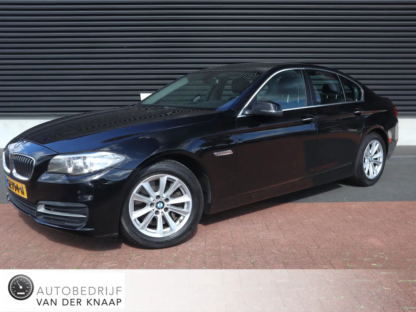 BMW 528 5-serie 528i Executive | Clima | Cruise | Navi | L Schwarz - 1