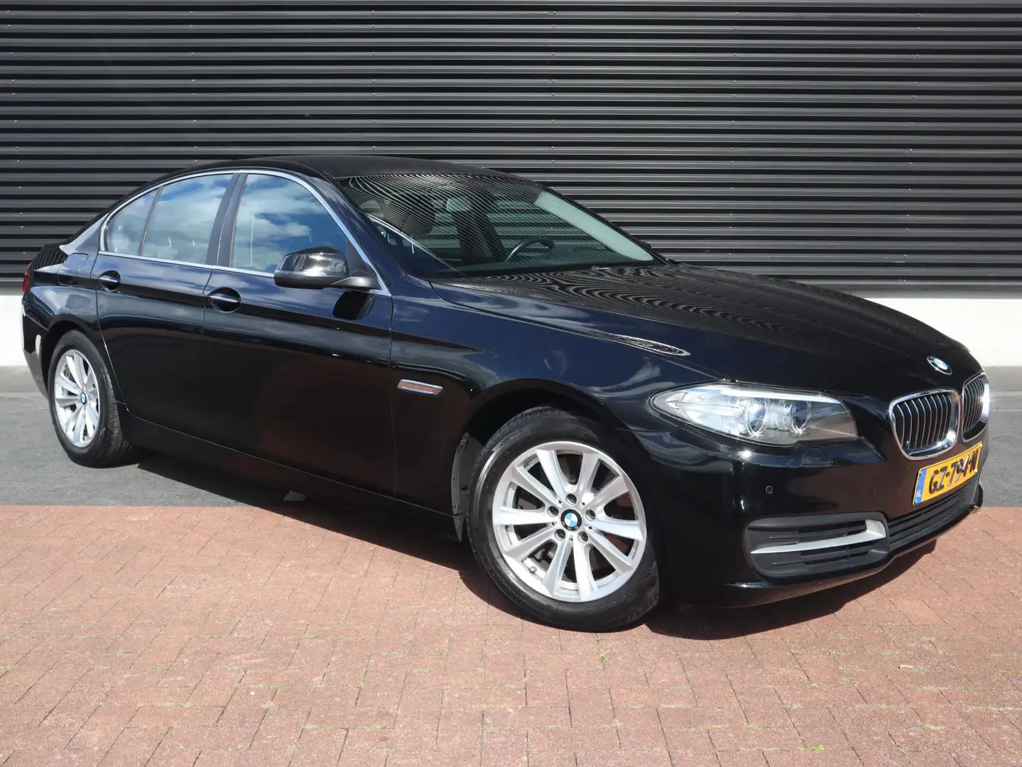 BMW 528 5-serie 528i Executive | Clima | Cruise | Navi | L Schwarz - 2