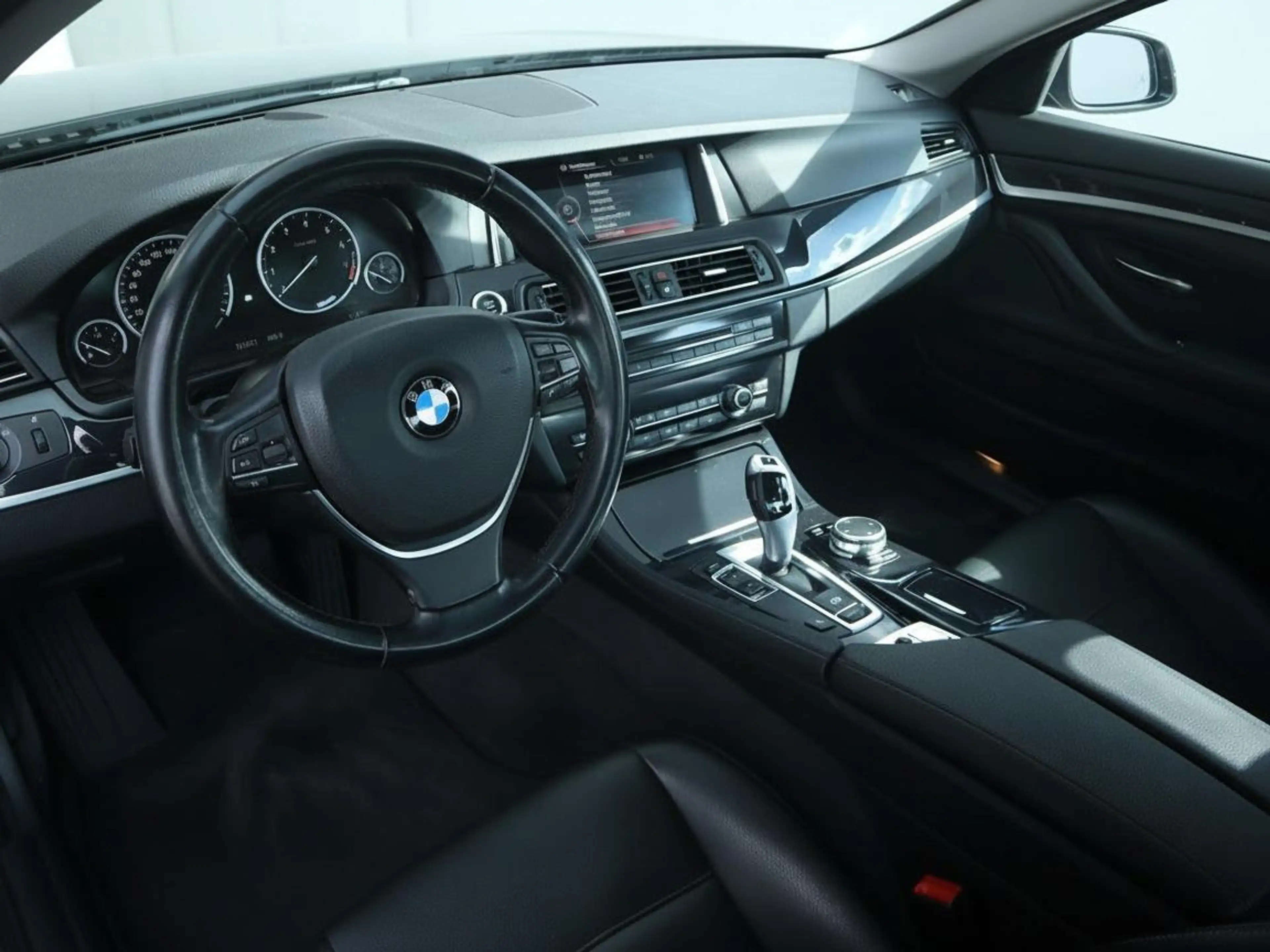 BMW 528 5-serie 528i Executive | Clima | Cruise | Navi | L — photo 10