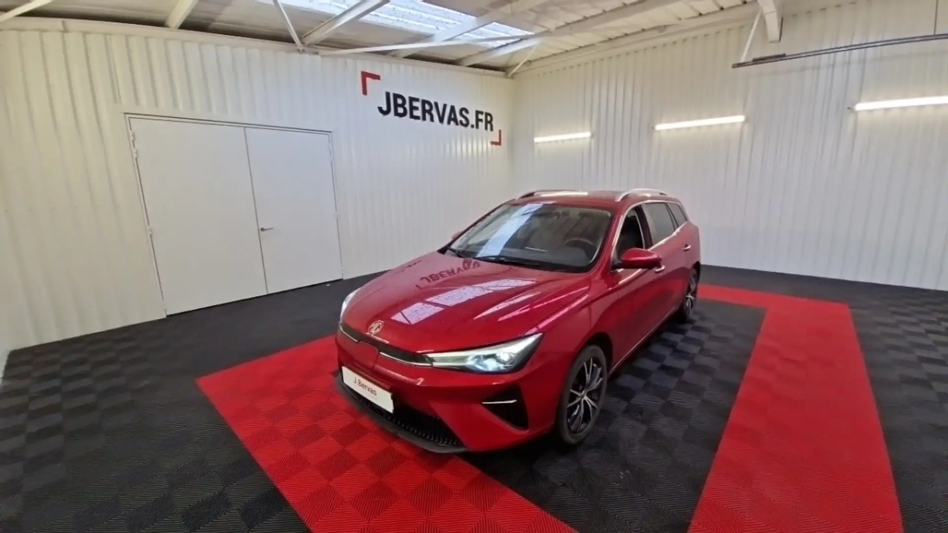 MG MG5 Luxury 61kWh Rouge - 1