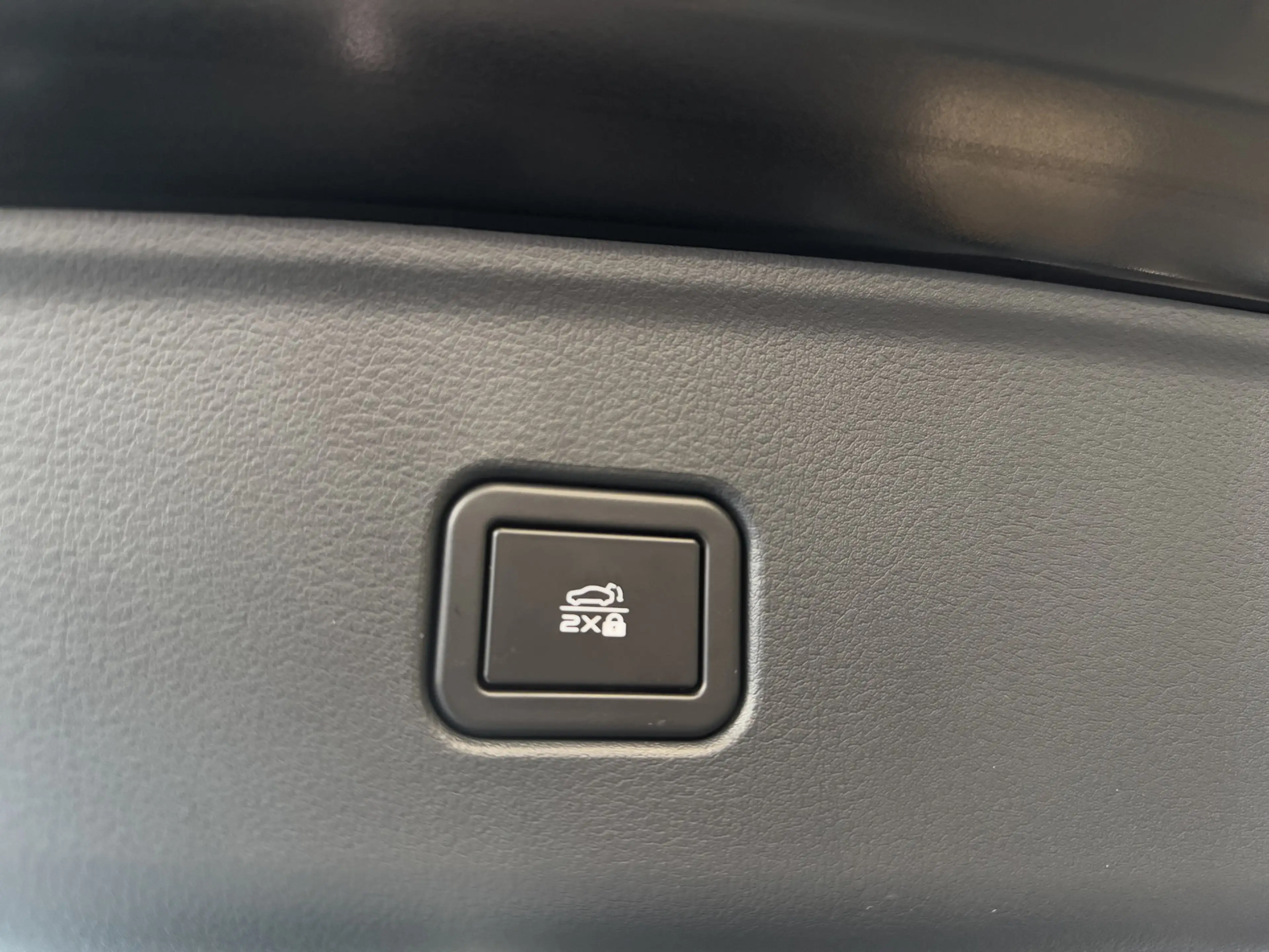 Mazda 6e Takumi Plus Business Edition Long Range 80 kWh | P — photo 5