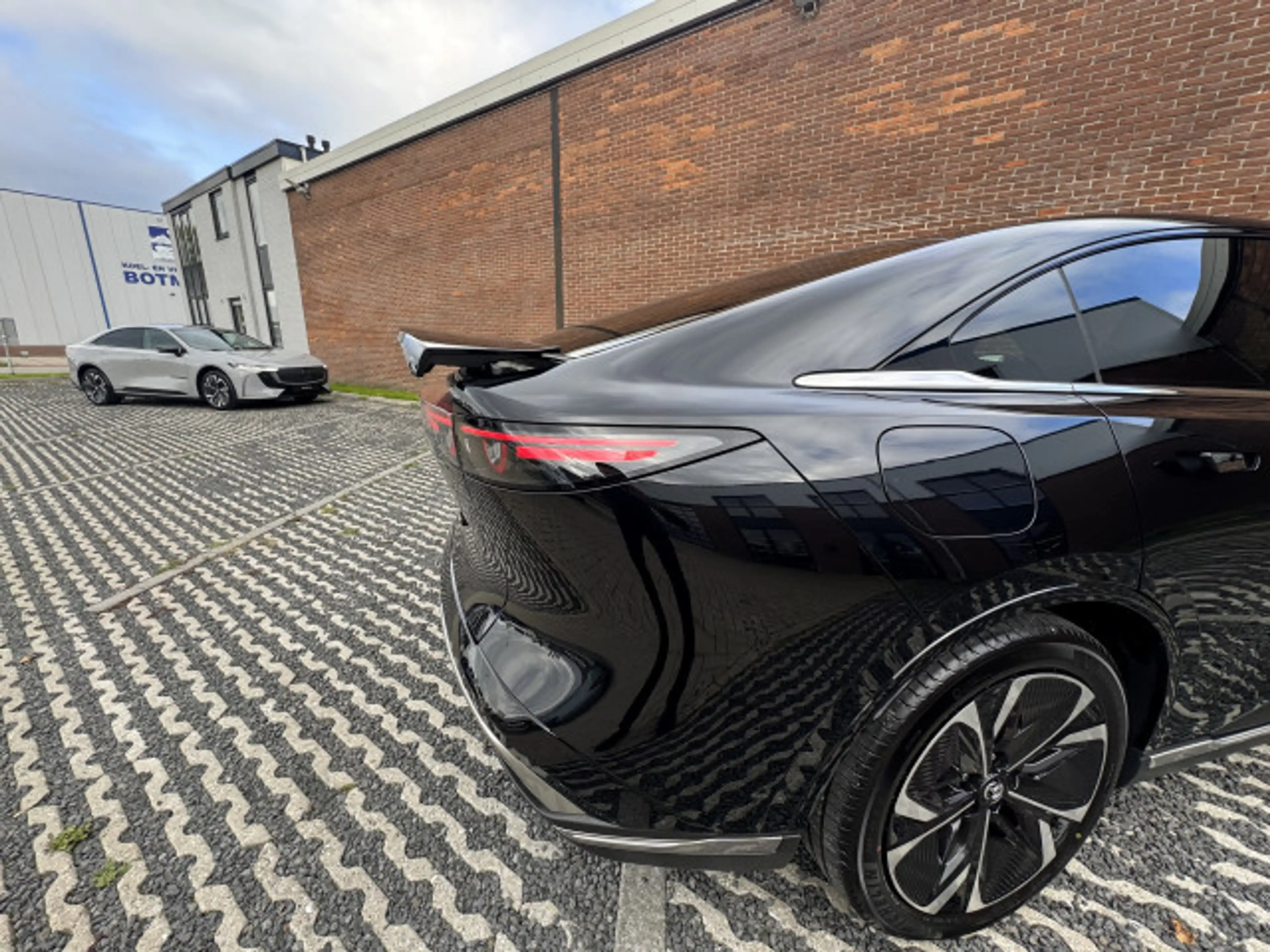 Mazda 6e Takumi Plus Business Edition Long Range 80 kWh | P — photo 6
