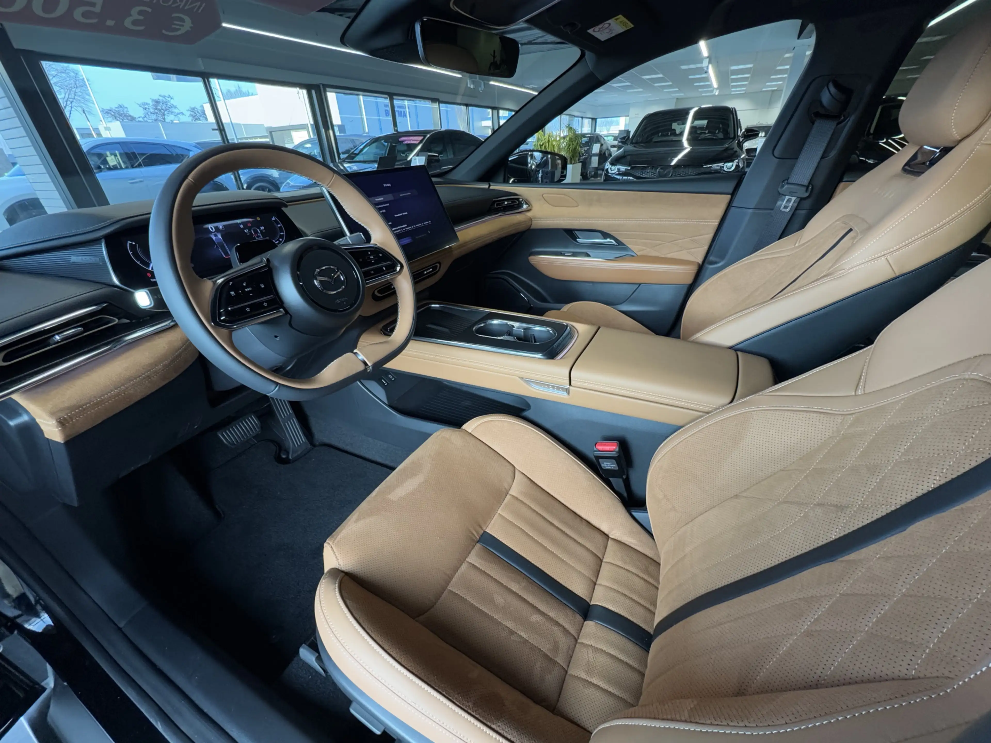 Mazda 6e Takumi Plus Business Edition Long Range 80 kWh | P — photo 11