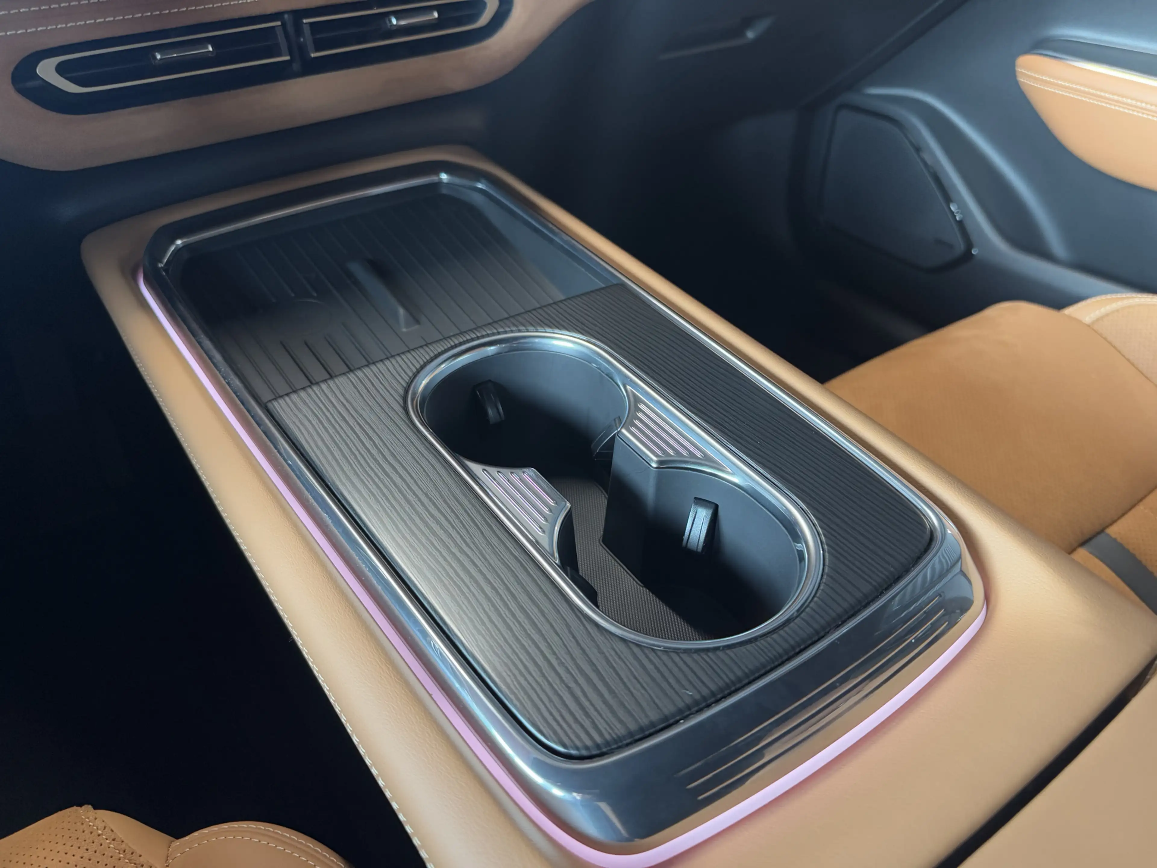 Mazda 6e Takumi Plus Business Edition Long Range 80 kWh | P — photo 18