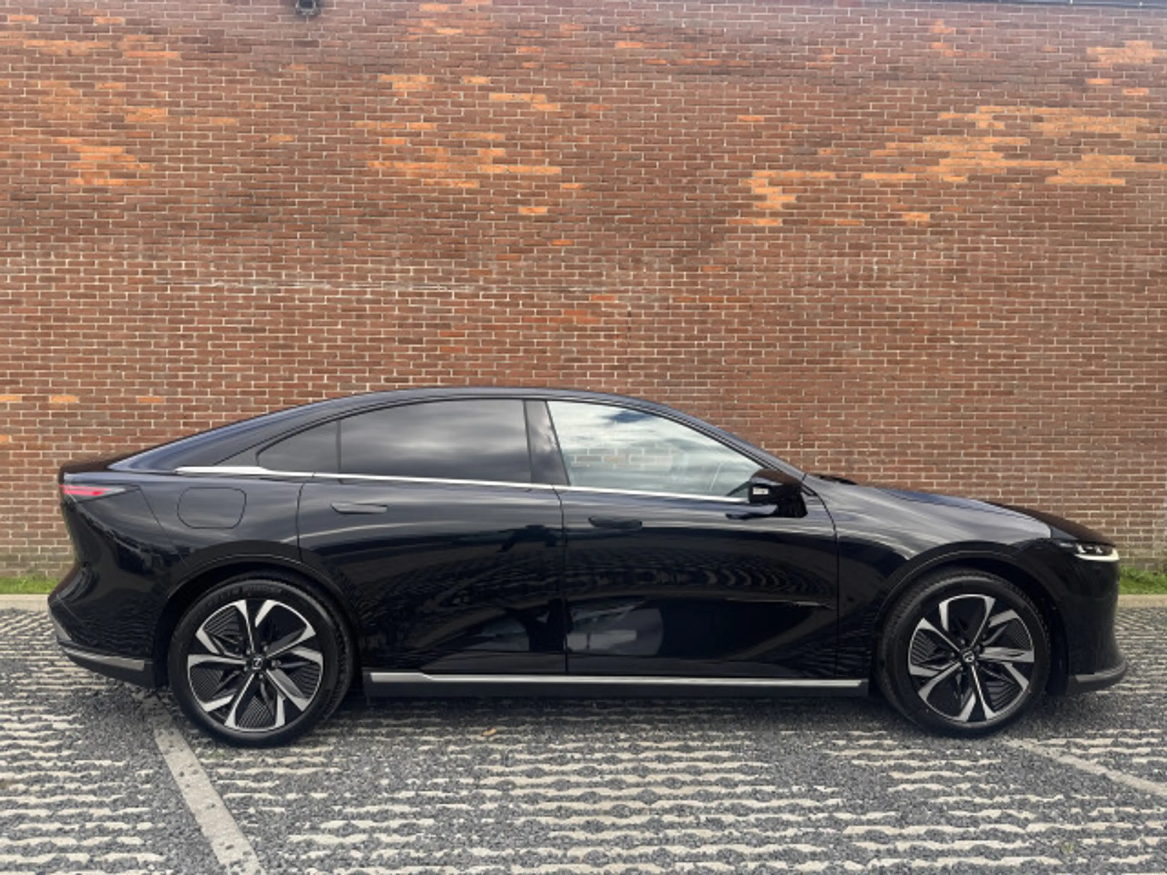 Mazda 6e Takumi Plus Business Edition Long Range 80 kWh | P — photo 8