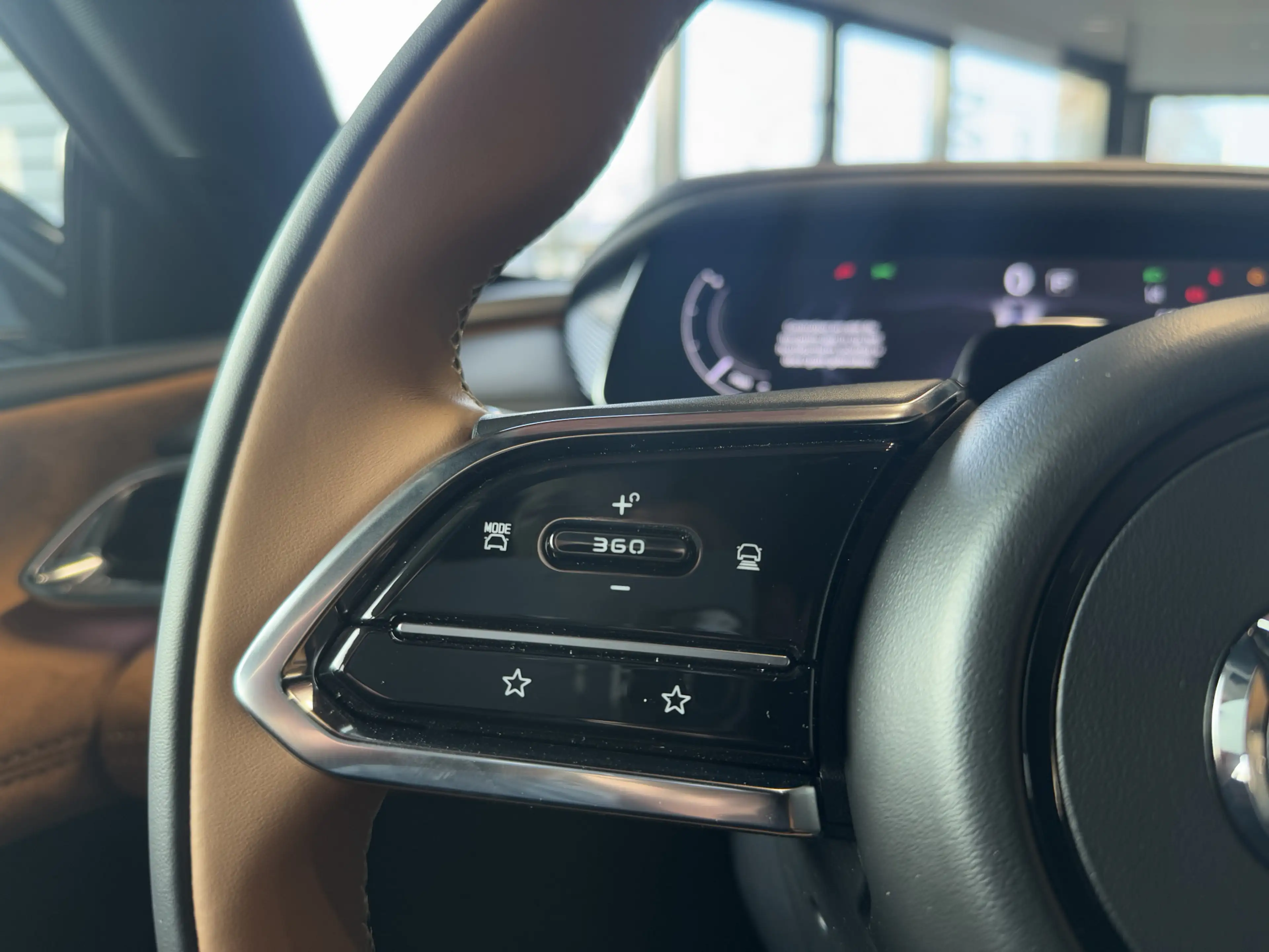 Mazda 6e Takumi Plus Business Edition Long Range 80 kWh | P — photo 15