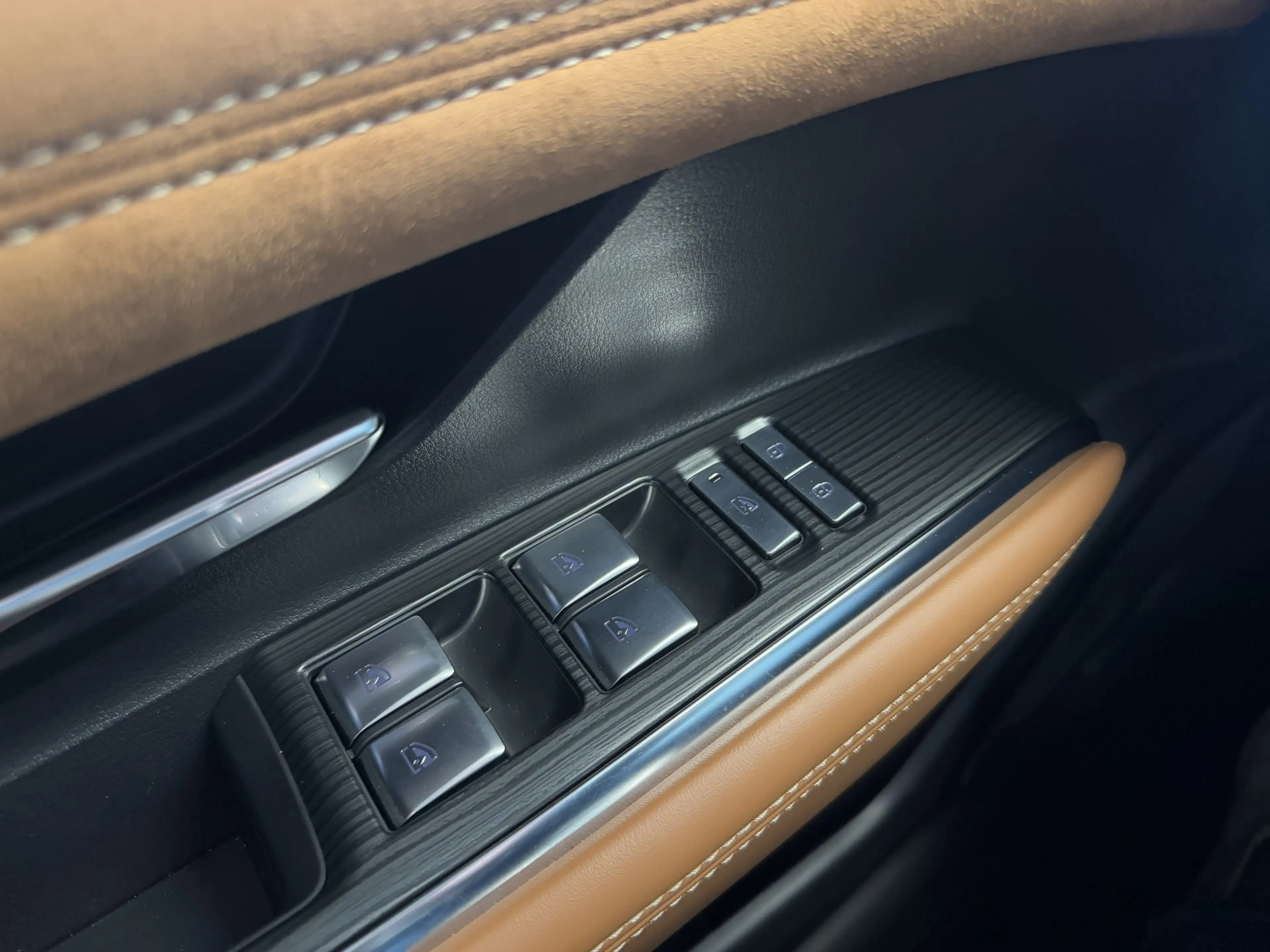 Mazda 6e Takumi Plus Business Edition Long Range 80 kWh | P — photo 14