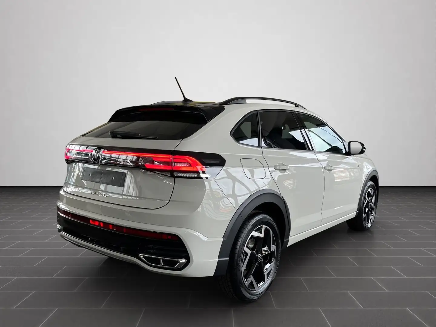 Volkswagen Taigo R-Line 1,0 l TSI OPF 85 kW (116 PS) DSG7 Grau - 2