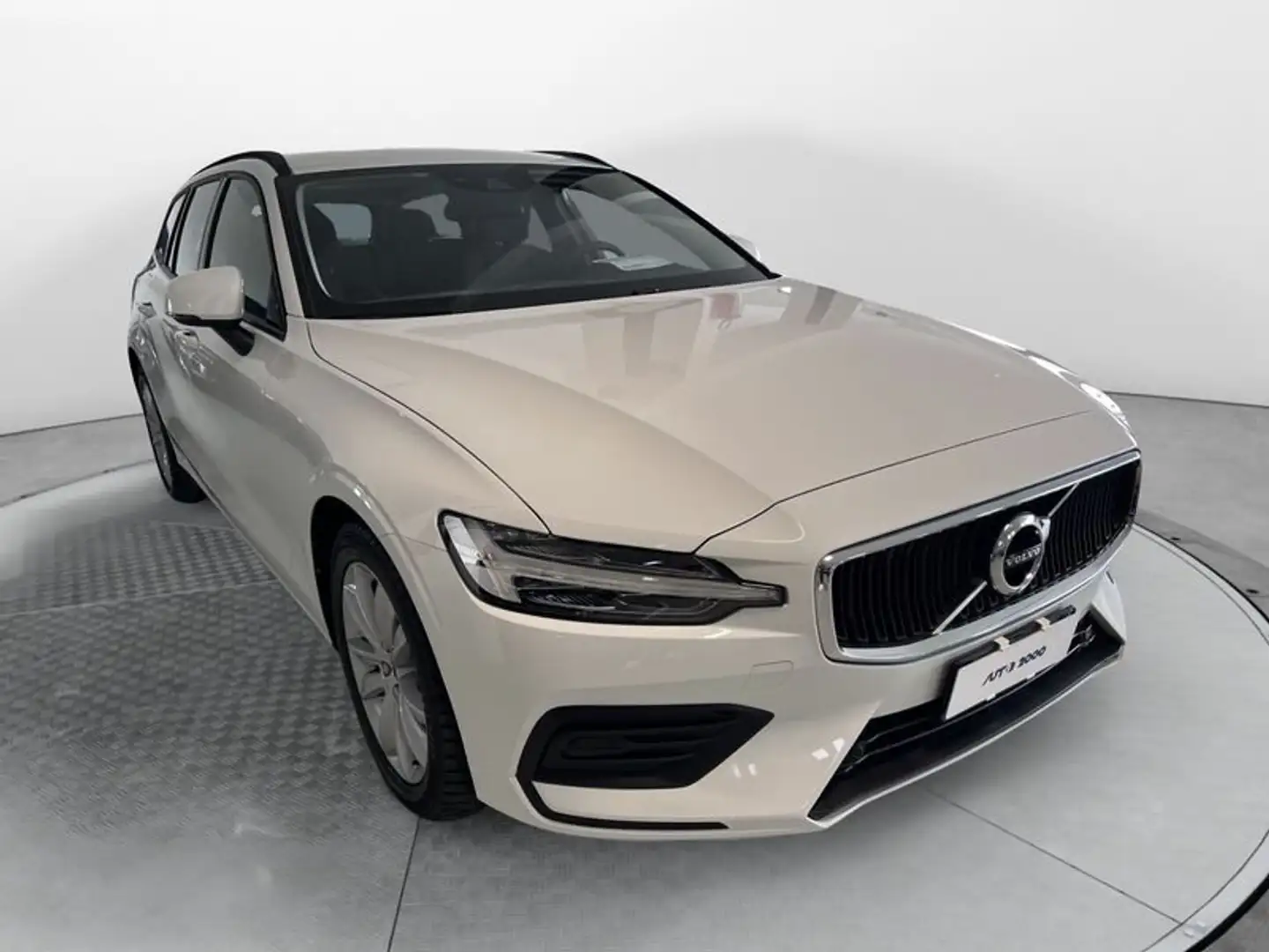 Volvo V60 B4 (d) Geartronic Momentum Business Wit - 1