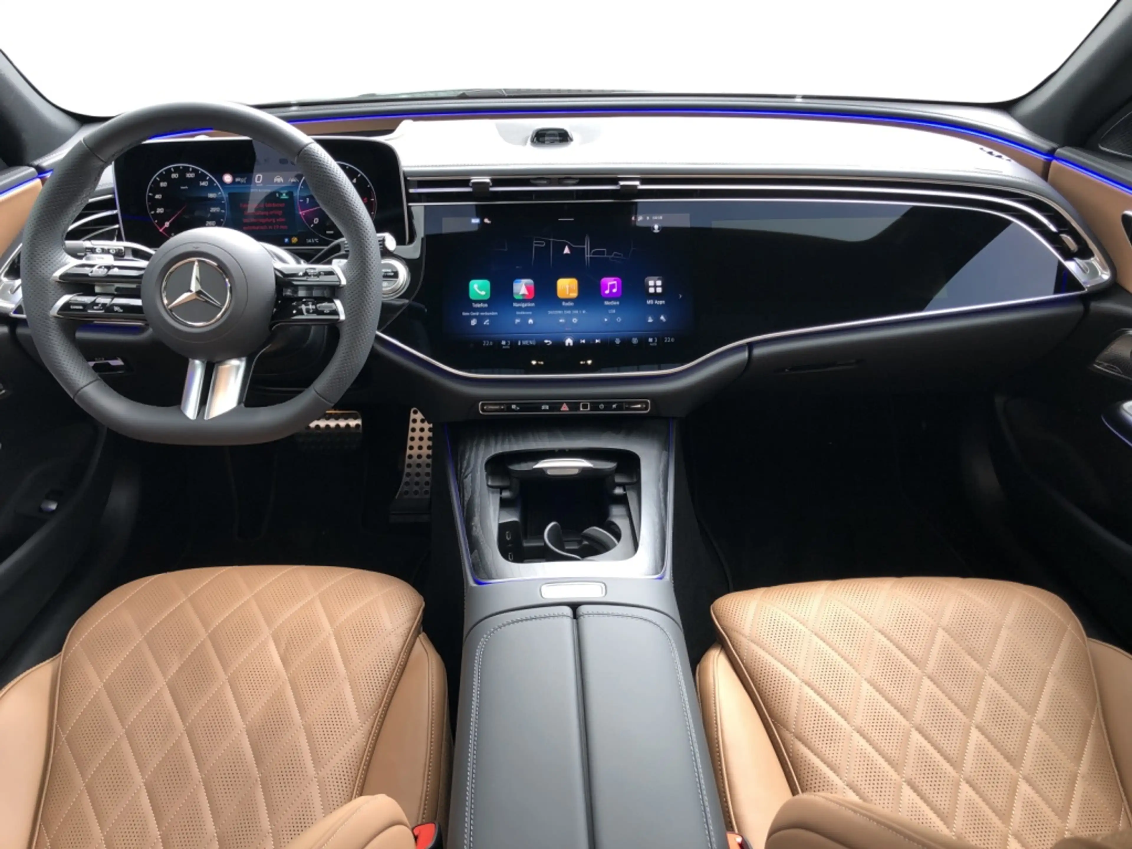 Mercedes-Benz E 450 d 4MATIC T-Modell AMG+MBUX+Superscreen+AHK — photo 9
