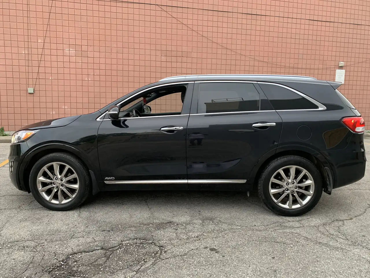 Kia Sorento снимка Kia Sorento
