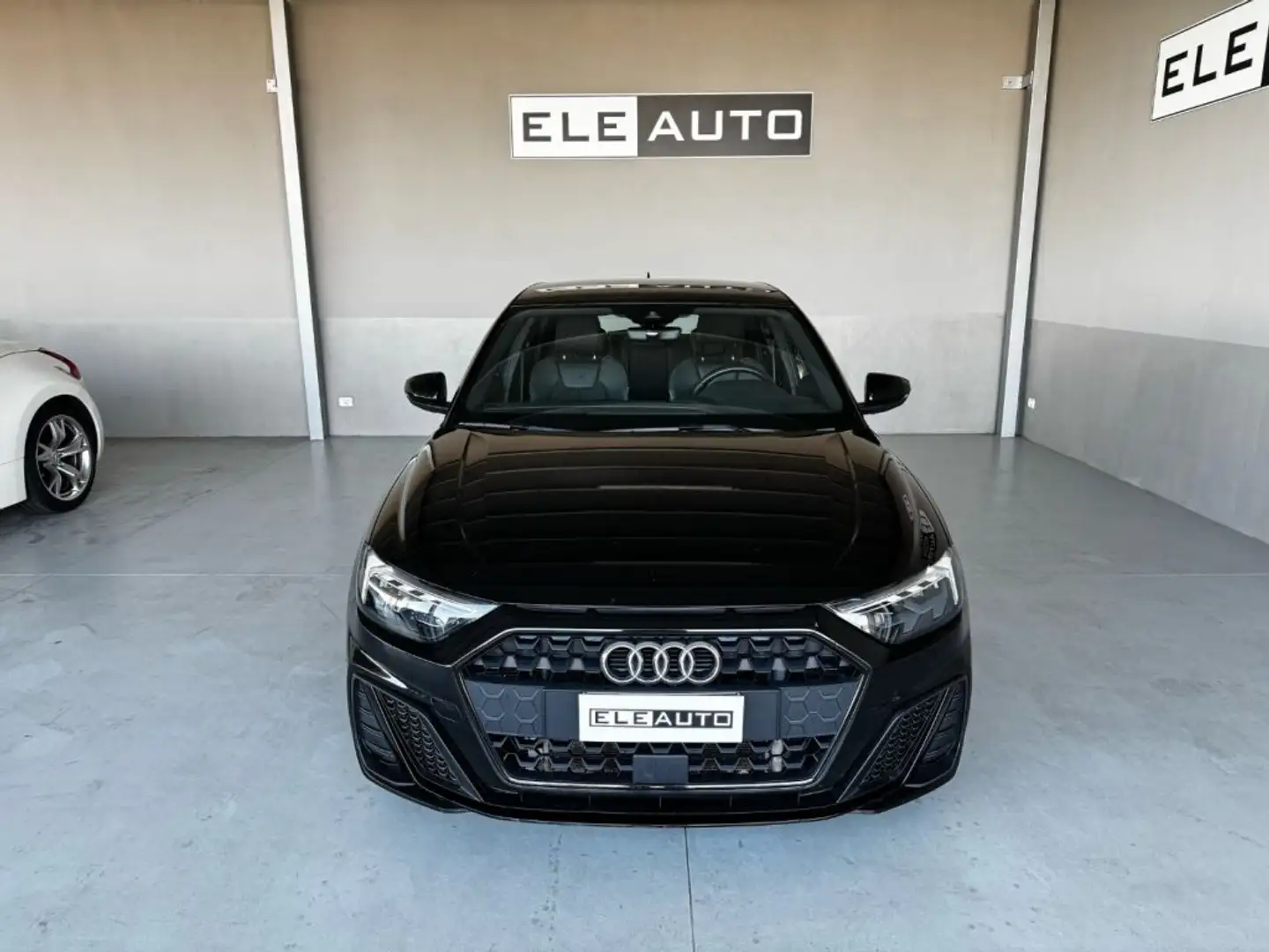 Audi A1 SPB 35 TFSI S tronic S line Plus - Iva Esp Schwarz - 2