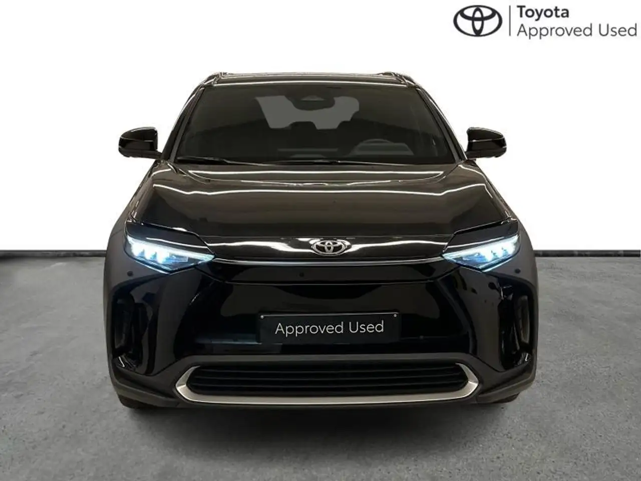 Toyota bZ4X Executive line, миниатюра 5