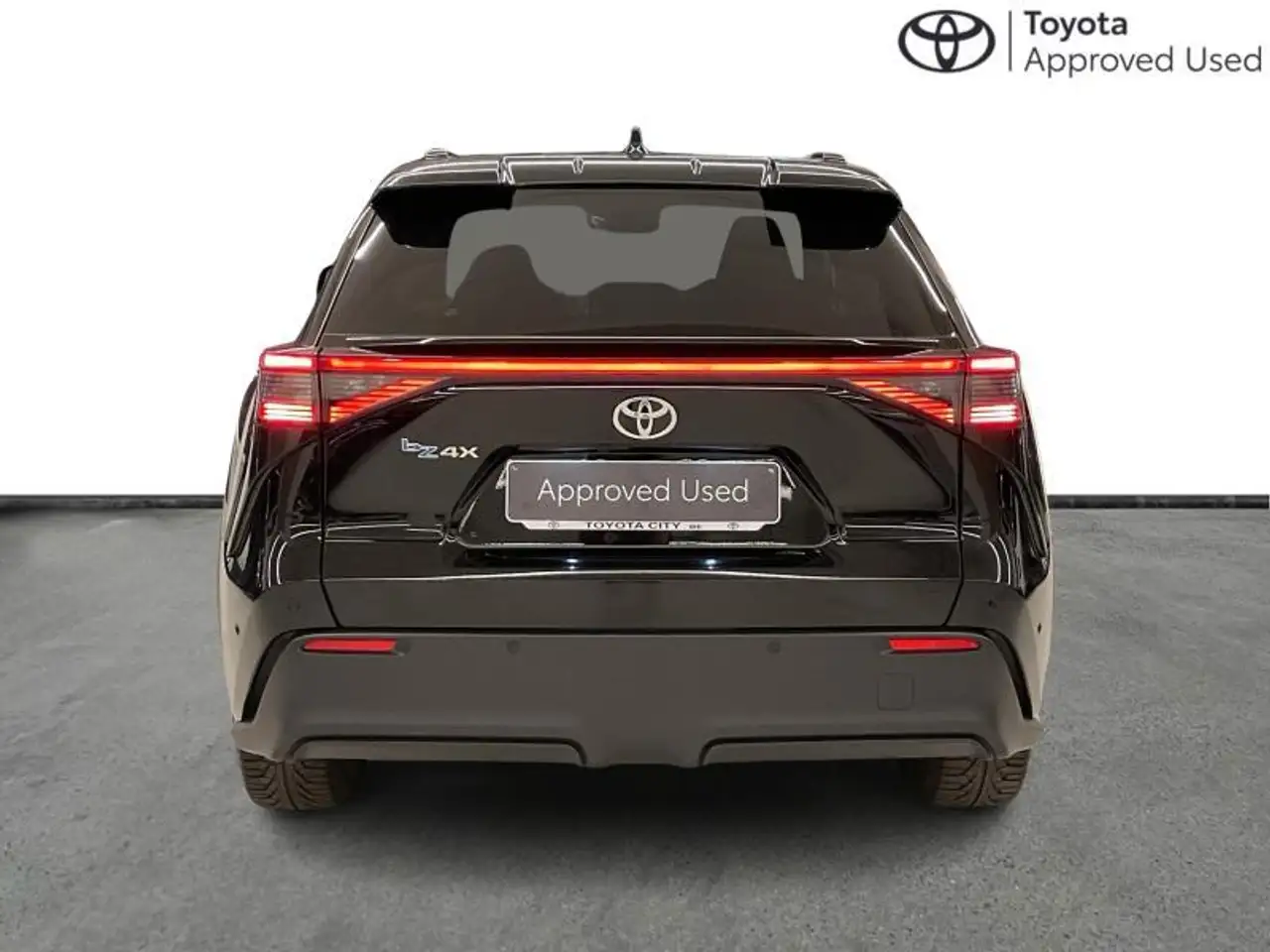 Toyota bZ4X Executive line, миниатюра 4
